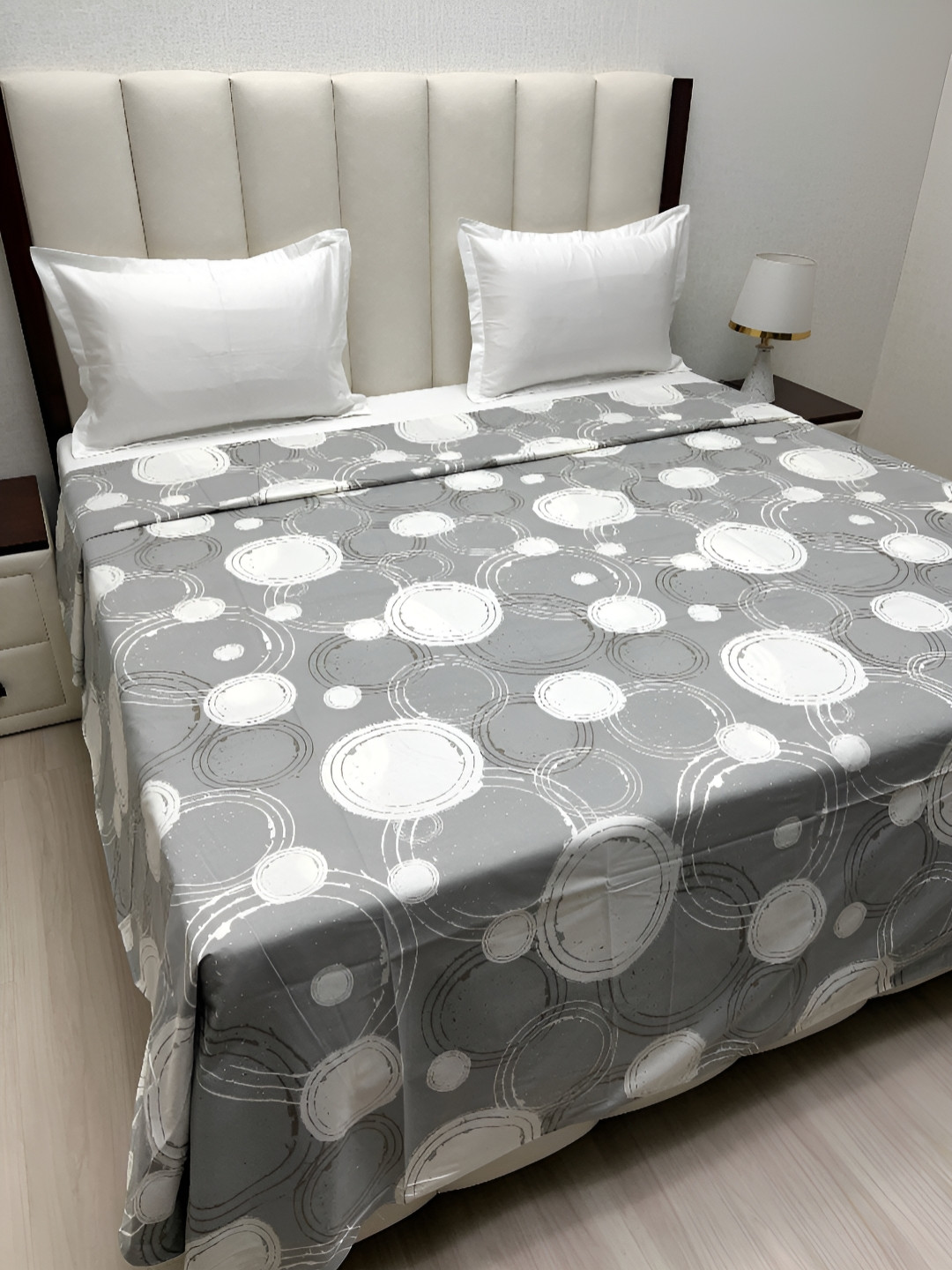 

Pure Decor Grey & White Printed Pure Cotton Super King Duvet Cover