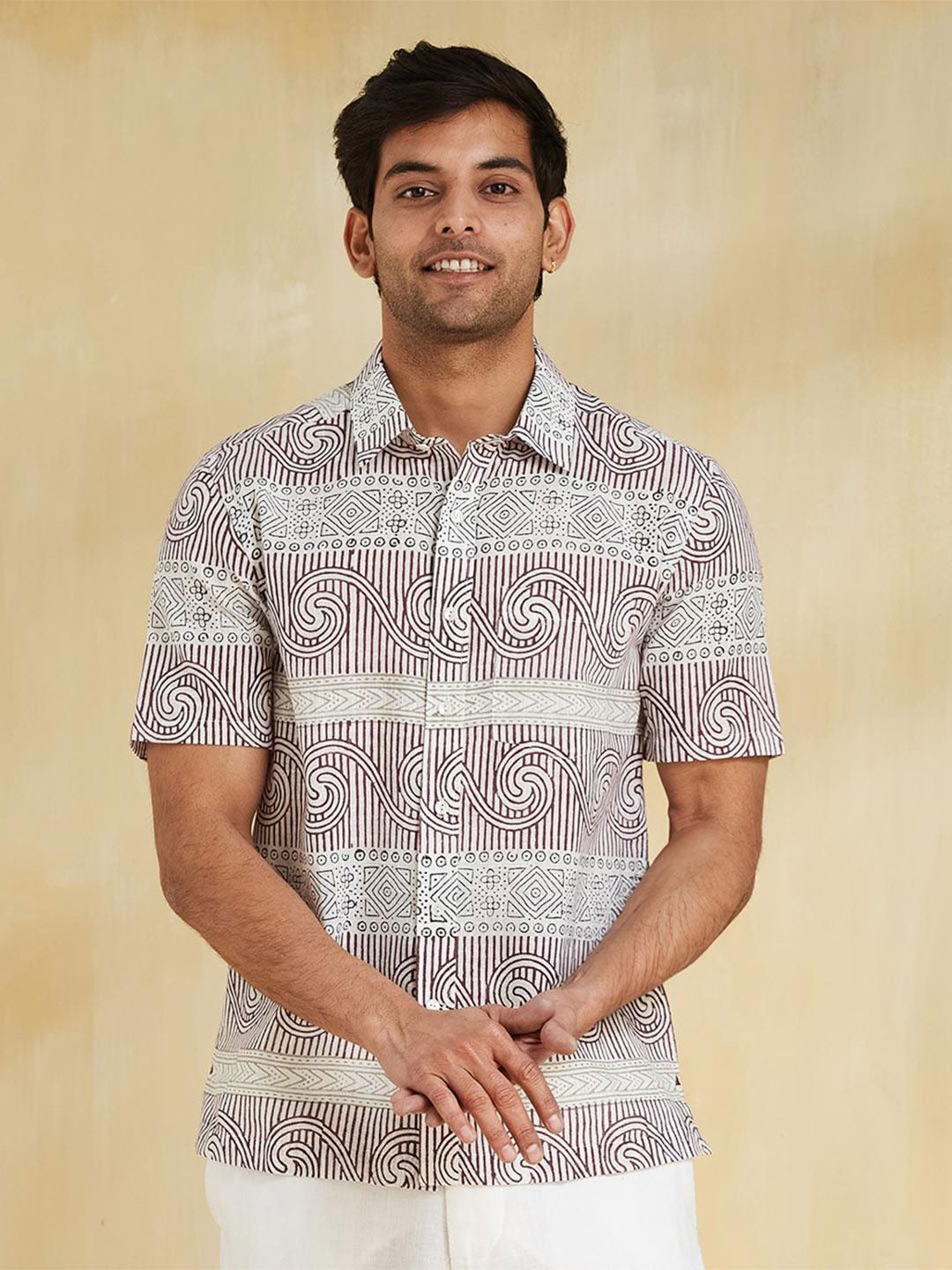 

Fabindia Men Opaque Printed Casual Shirt, White