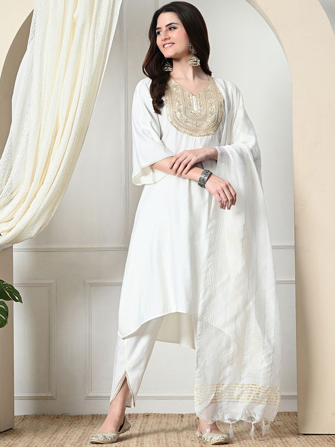 

KALINI Floral Embroidered Sequinned V-Neck A-Line Kurta with Dhoti Pants & Dupatta, White