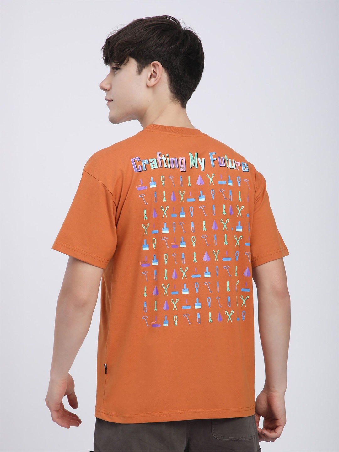 

Beyoung Men Typography Printed T-shirt, Orange