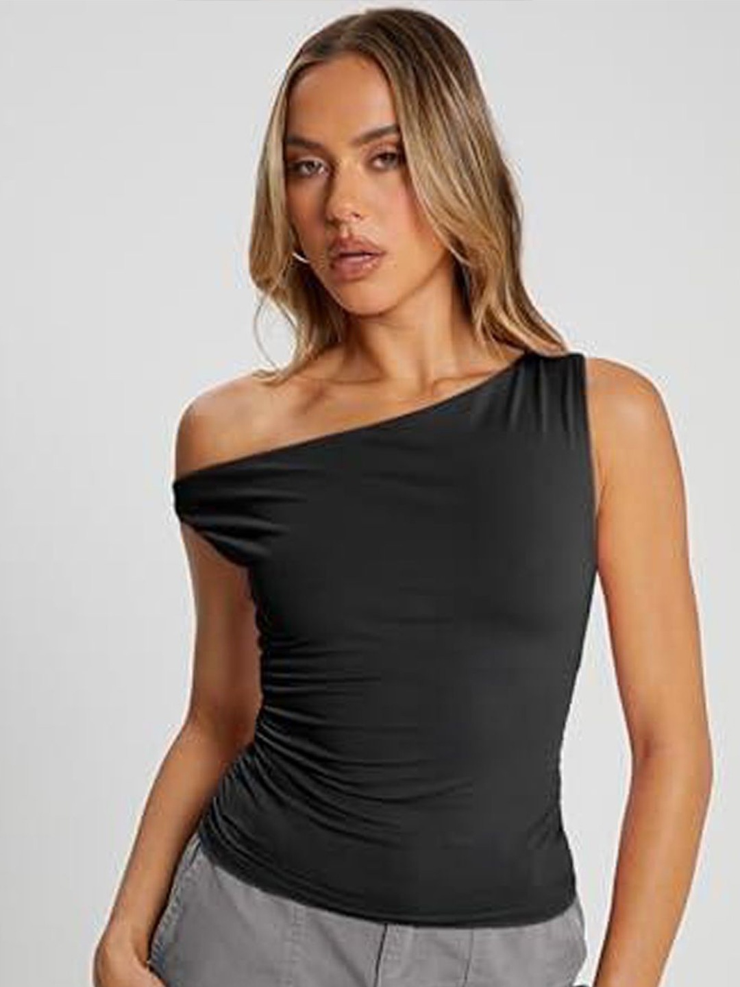 

ZYNG One Shoulder Top, Black