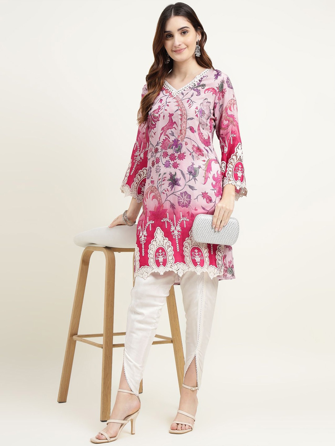 

ZARI Women Floral Printed Regular Kurti with Dhoti Pants, Purple