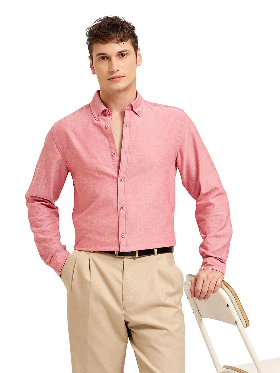 

Mast & Harbour Men Comfort Opaque Casual Shirt, Red