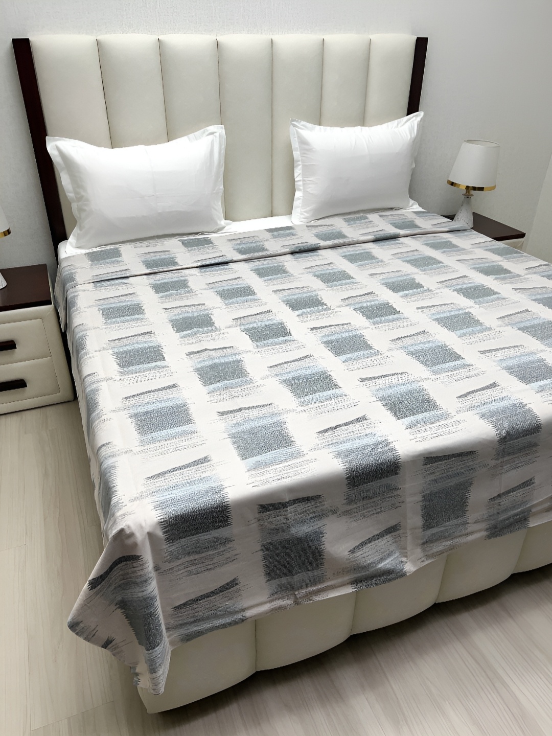 

Pure Decor Beige & Grey Printed Pure Cotton 260 TC King Size Duvet Cover