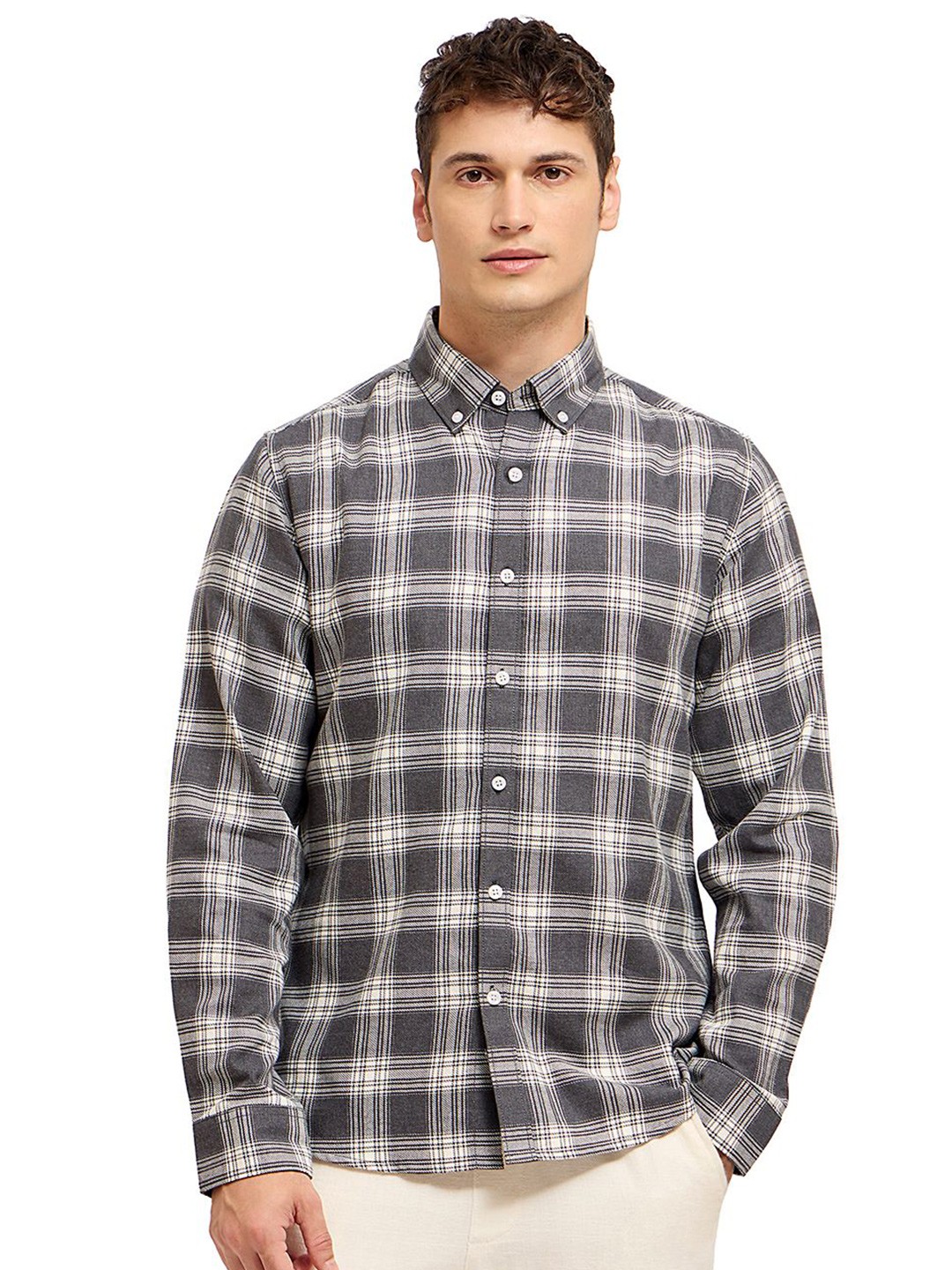 

Mast & Harbour Men Comfort Tartan Checks Opaque Checked Casual Shirt, Black