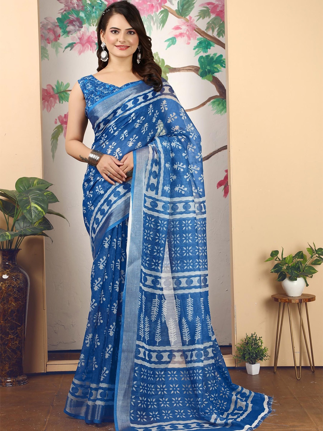 

KALINI Floral Linen Blend Khadi Saree, Blue