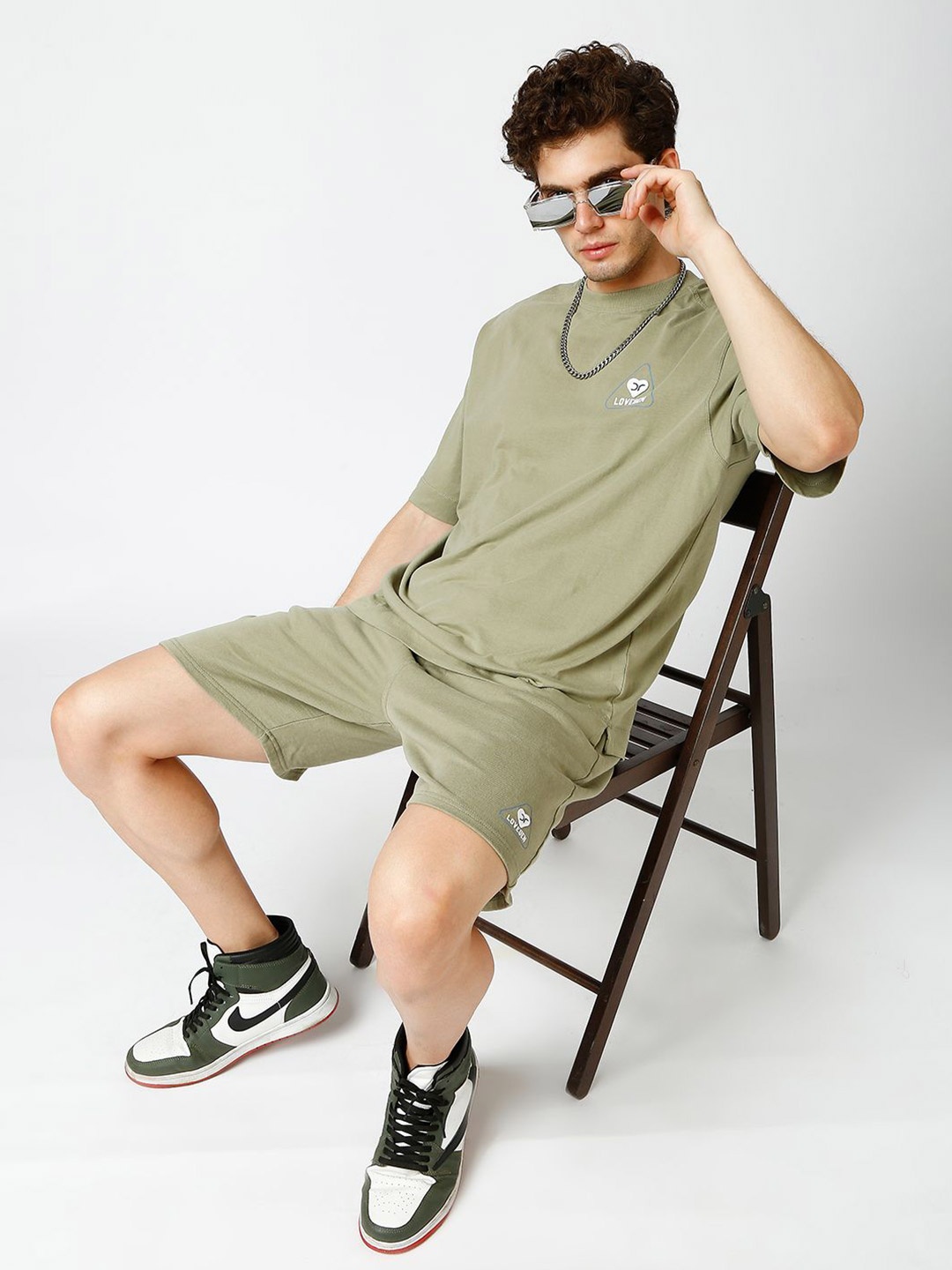 

Darshan Raval x LoveGen Casual Oversized T-Shirt, Green