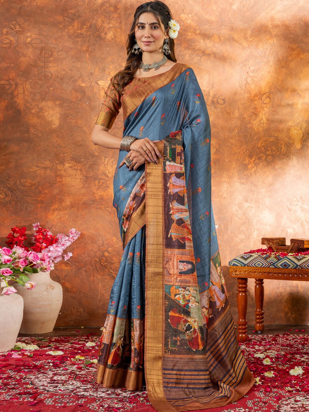 

Mitera Kalamkari Zari Silk Blend Sungudi Saree, Grey