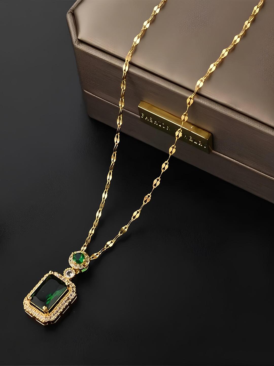 

KARISHMA KREATIONS Gold-Plated Contemporary Shaped Pendants With Chain