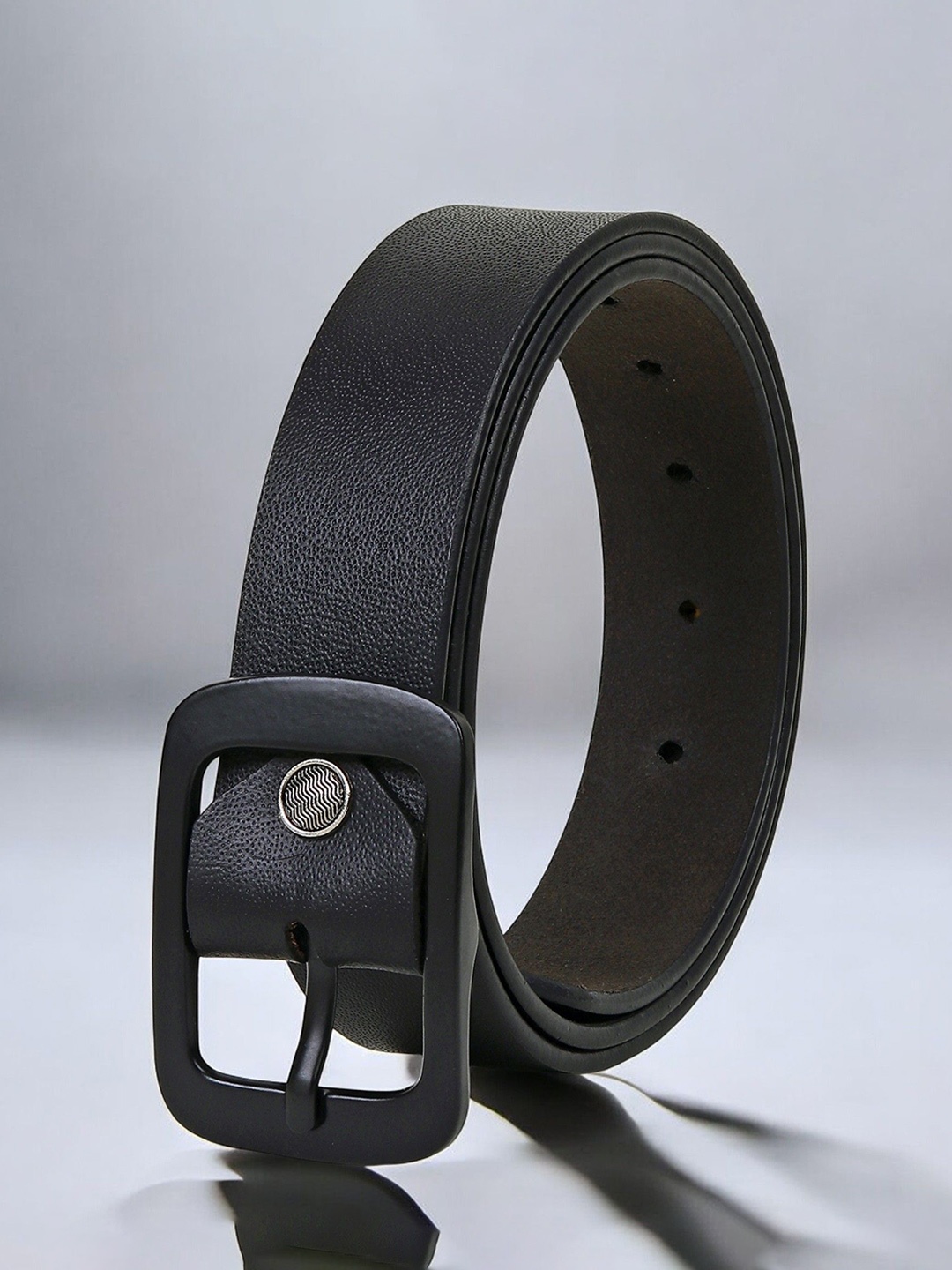 

Metronaut Men Textured Leather Formal Belt, Black