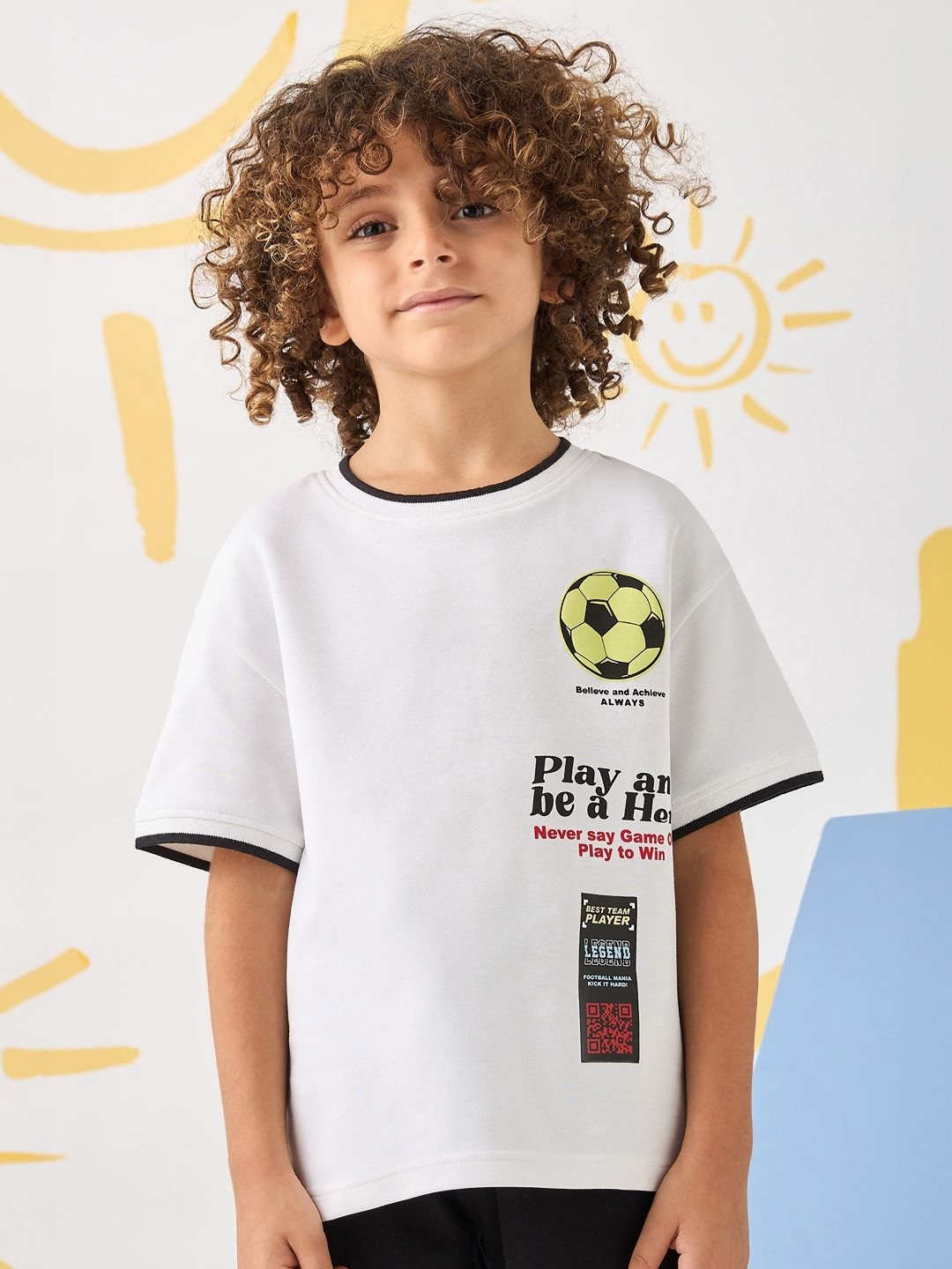 

max Boys Typography Printed Applique T-shirt, White