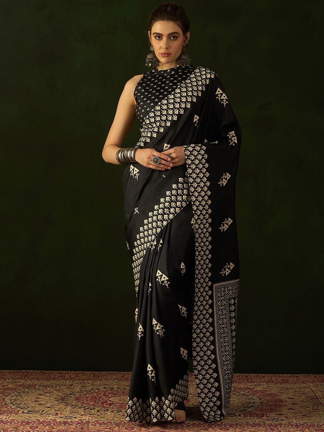 

Mitera Ethnic Motifs Block Print Saree, Black