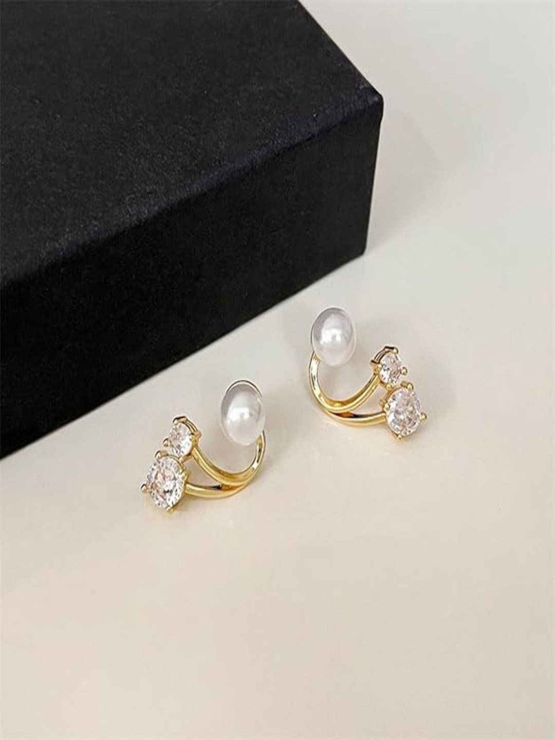 

ANNA CREATIONS Contemporary Studs Earrings, Gold
