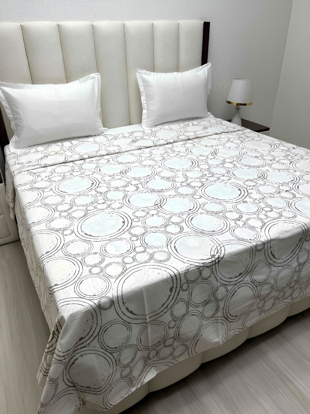 

Pure Decor Beige & Grey Printed Pure Cotton King SizeDuvetCover