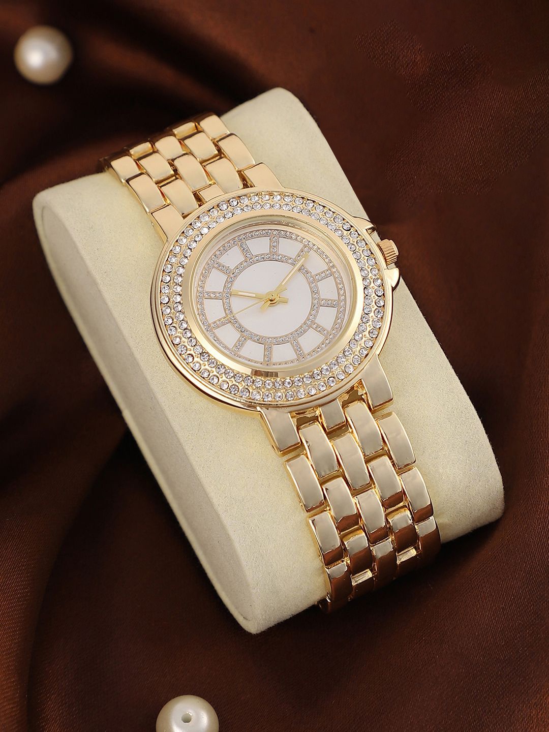 

HAUTE SAUCE by Campus Sutra Women's The Arcova Round Watch - California Gold SS25_HSWC1353