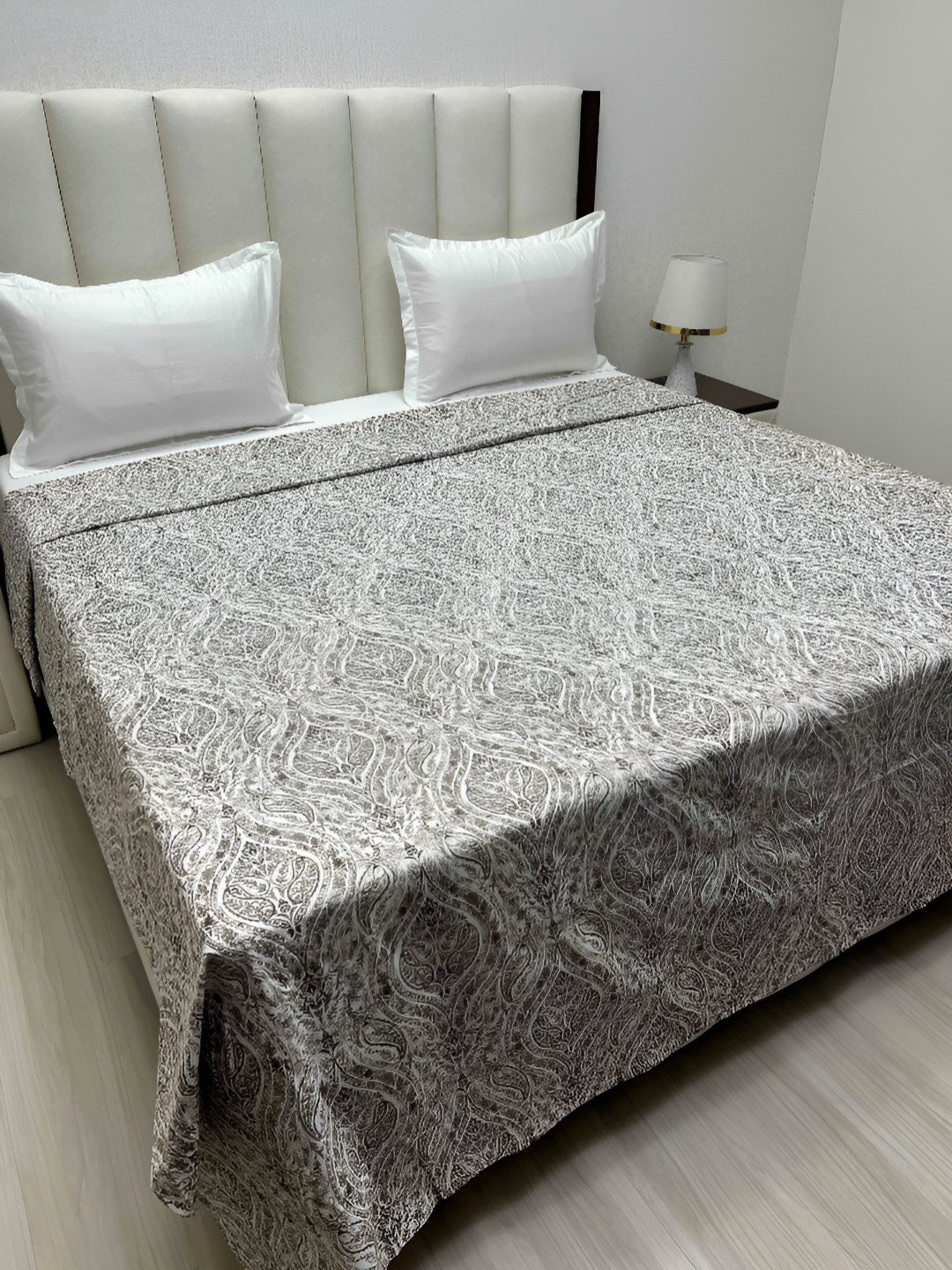 

Pure Decor Brown & White Printed Cotton King Size Duvet Cover