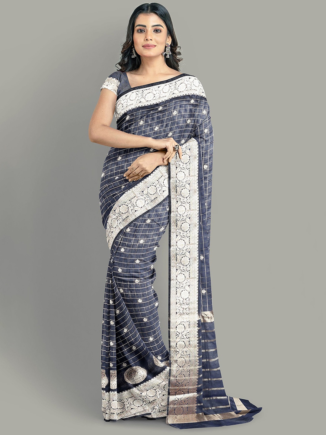 

The Chennai Silks Woven Design Zari Banarasi Saree, Navy blue