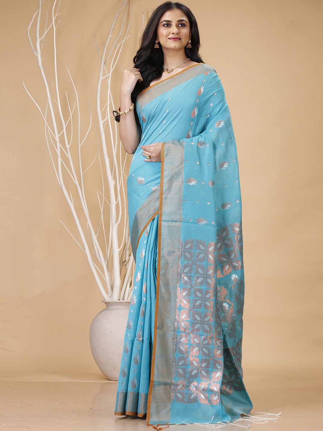 

SLAGHA Ethnic Motifs Zari Silk Cotton Taant Saree, Turquoise blue