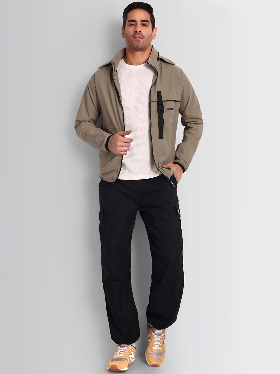

DCYPHR Men Longline Bomber Jacket, Brown
