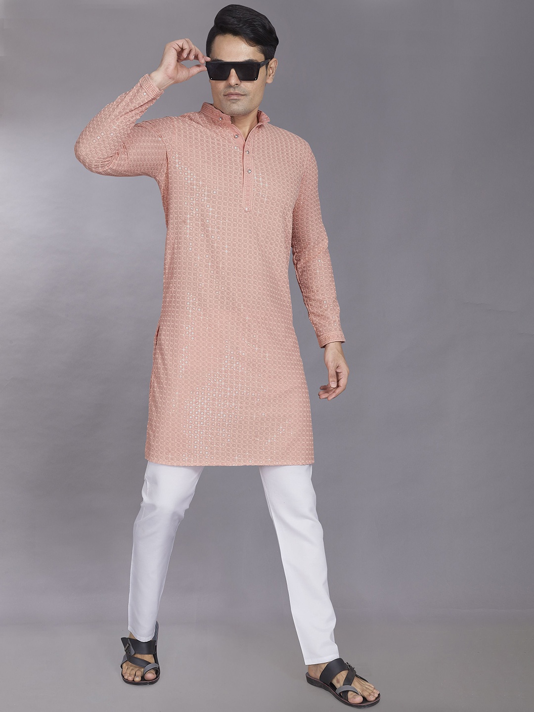 

DIVISIVE Geeometric Embroidered Sequinned Work Band Collar Straight Kurta, Peach