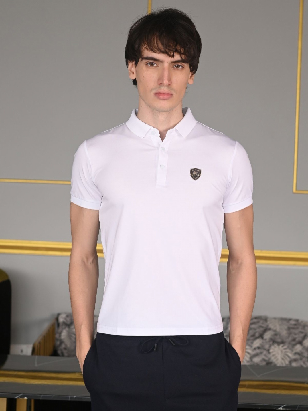 

ODETTE Men Polo Collar Applique T-shirt, White