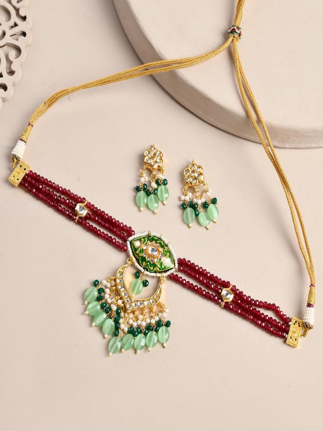 

STYYO Gold-Plated Kundan Studded Jewellery Set