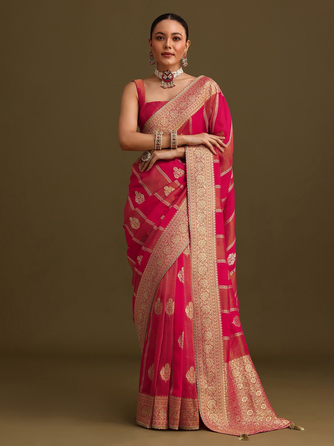 

KALKI Fashion Woven Design Zari Poly Georgette Saree, Magenta