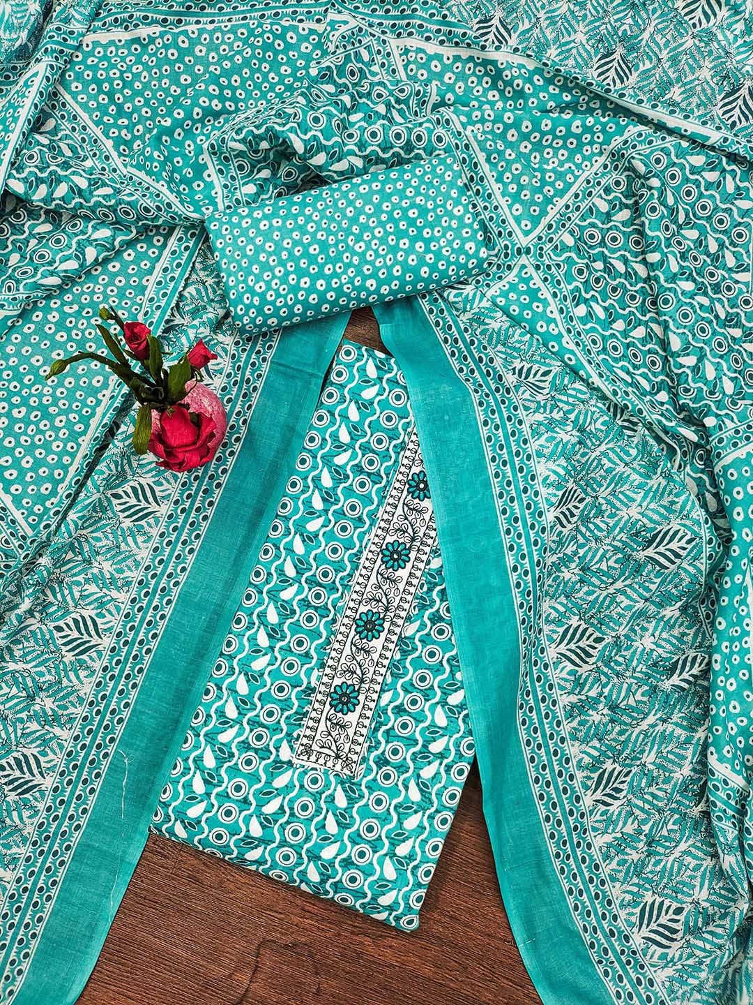 

SAINOOR Geometric Printed Unstitched Dress Material, Sea green