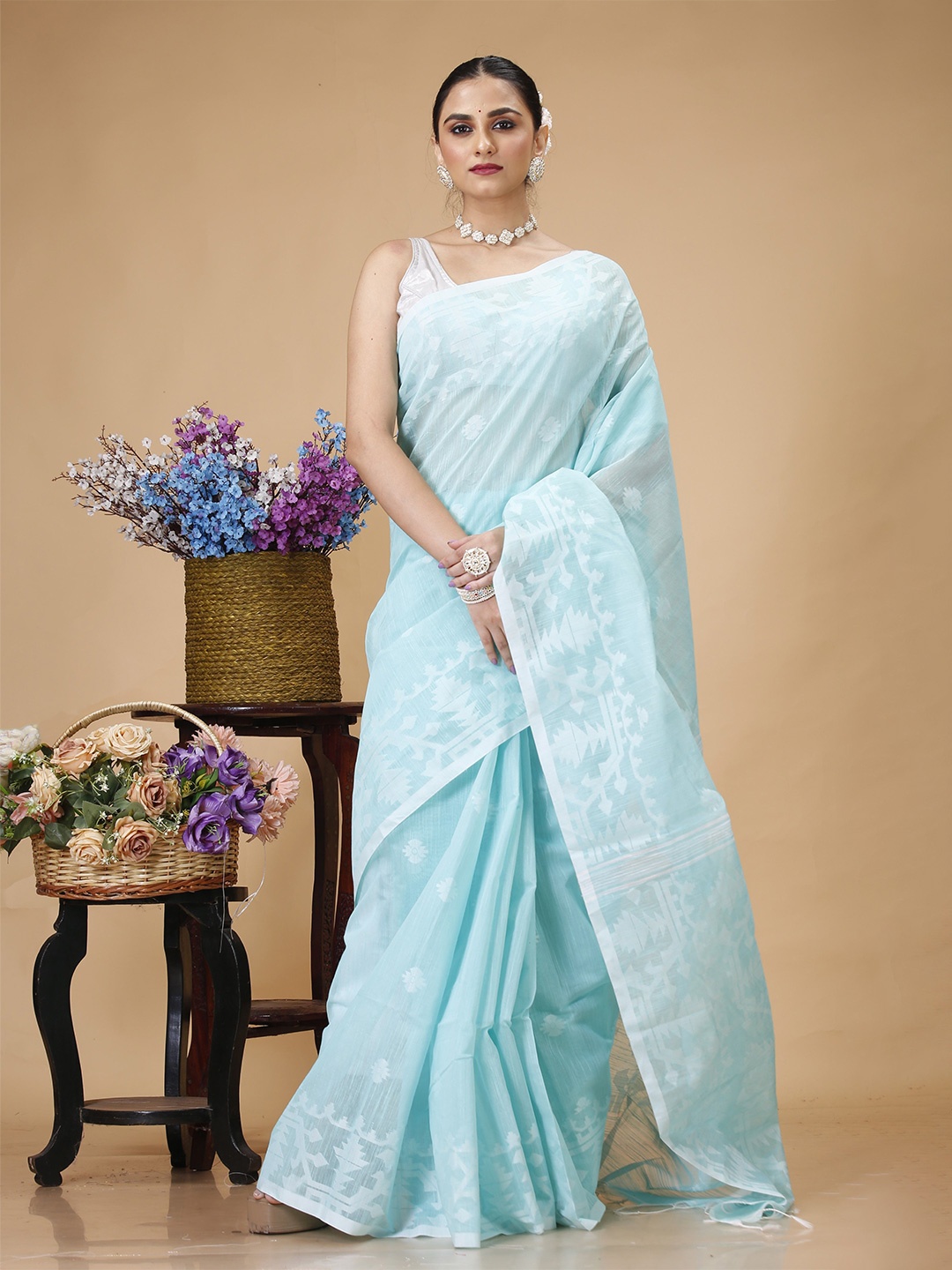 

SLAGHA Floral Zari Silk Cotton Taant Saree, Turquoise blue