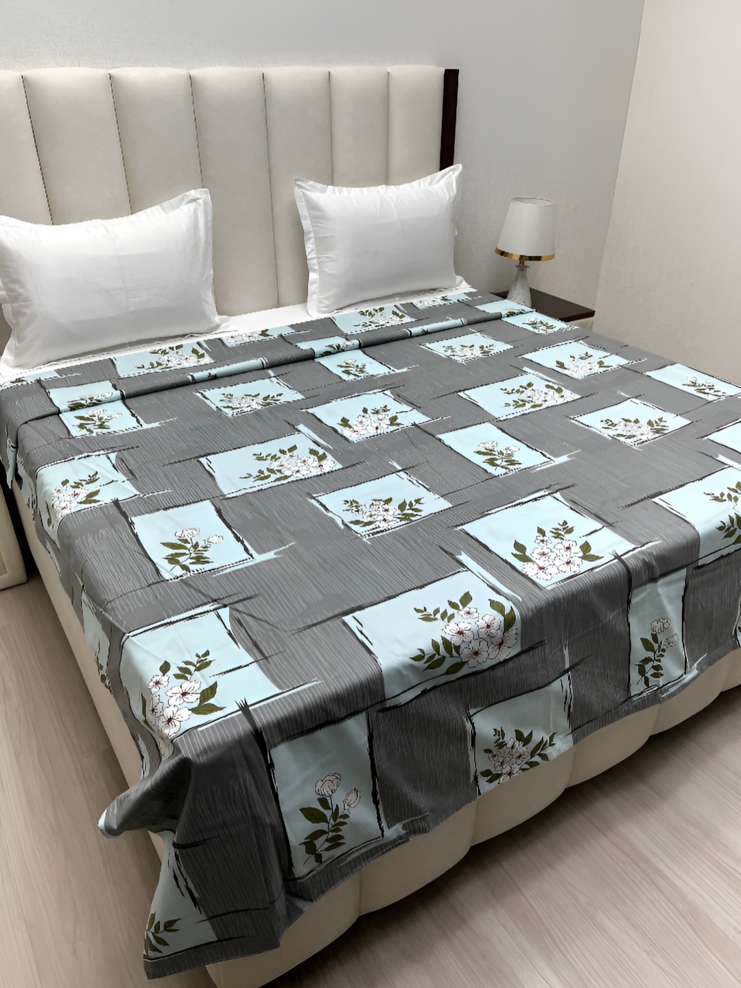 

Pure Decor Grey & Blue Printed Pure Cotton 260 TC King Size Duvet Cover