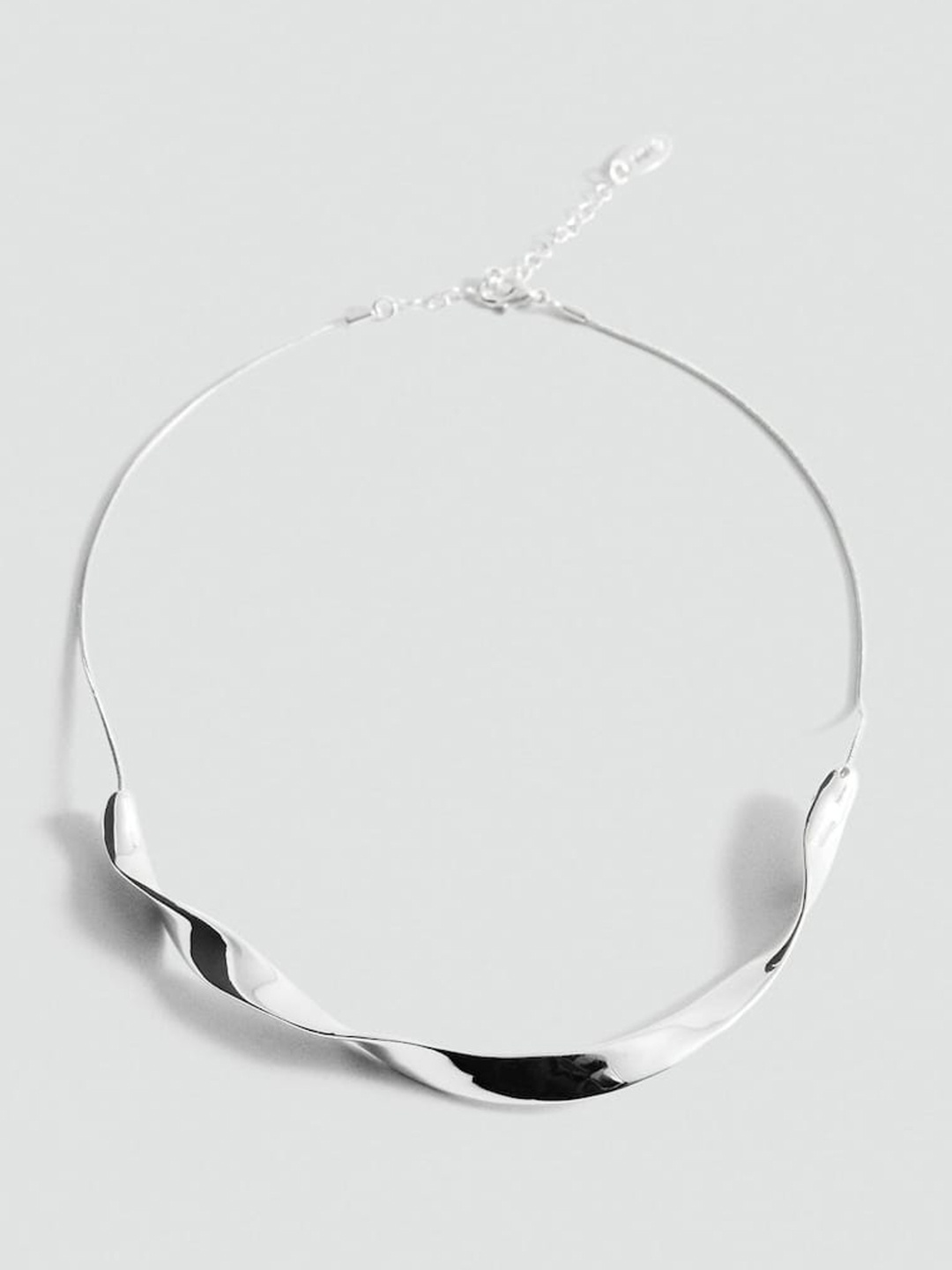 

MANGO Wavy-Design Necklace, Silver