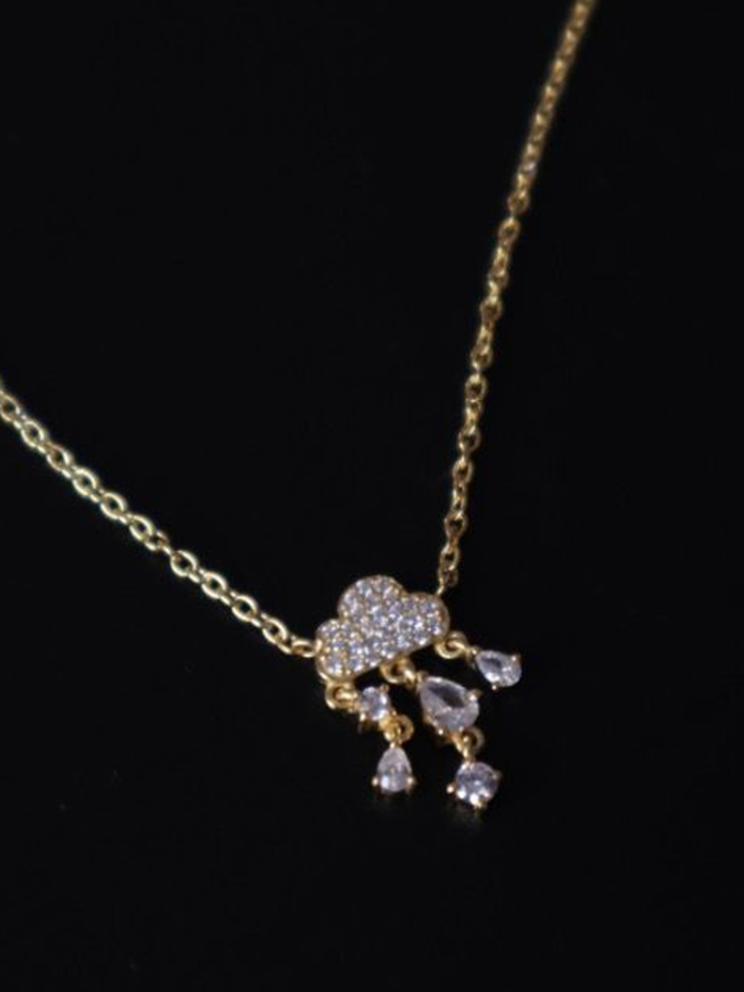 

Anushka Jain Jewellery Sterling Silver Gold-Plated Necklace