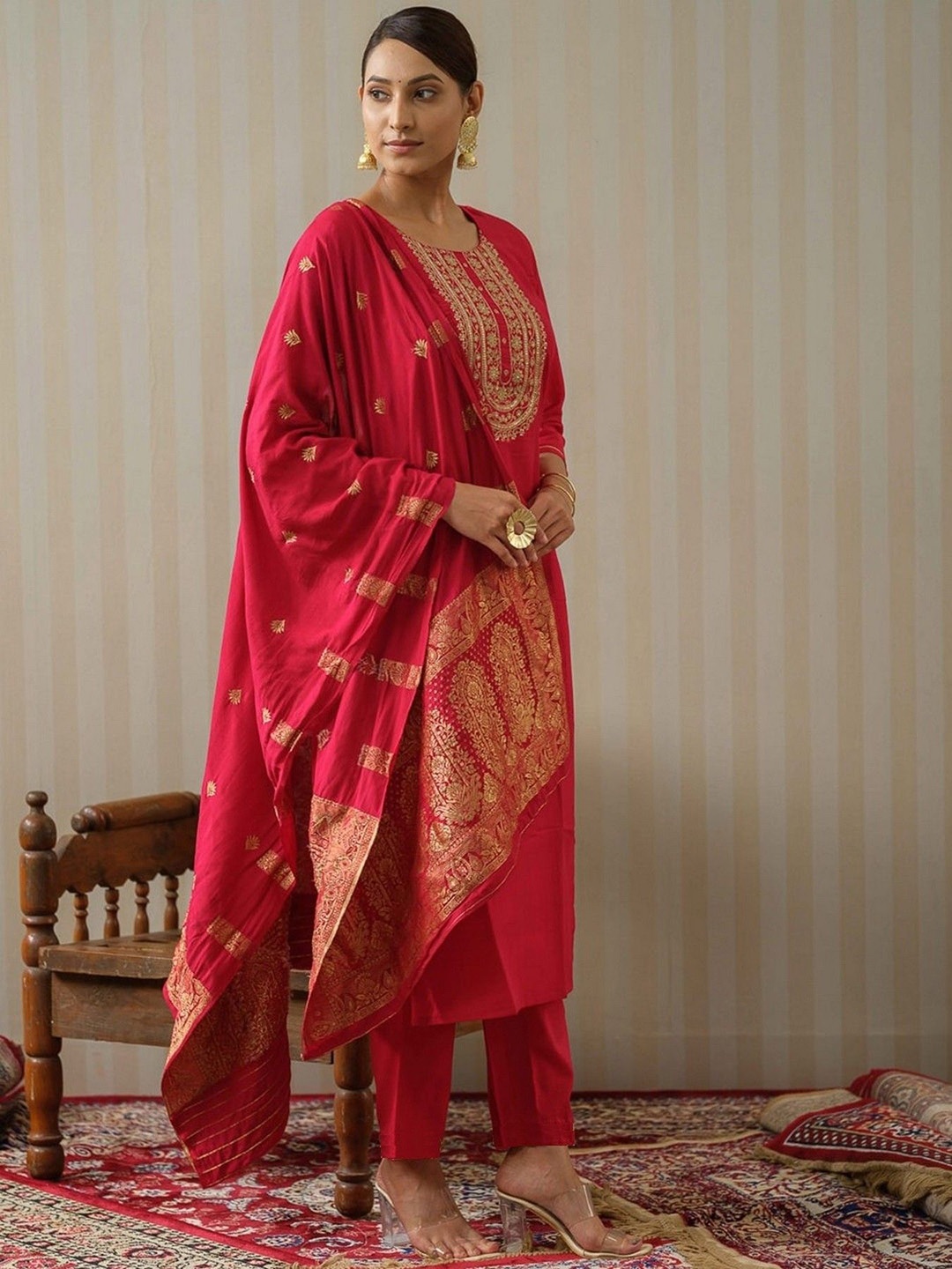 

ZEEPKART Floral Embroidered Round Neck Sequinned Straight Kurta With Trousers & Dupatta, Red