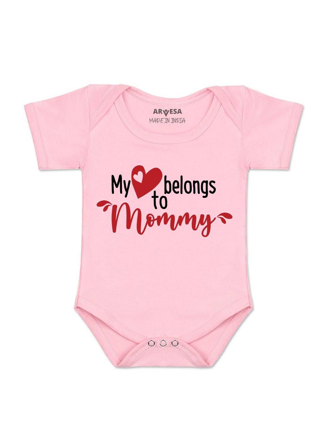 

Arvesa My Heart Beling To Mommy Printed Romper, Pink