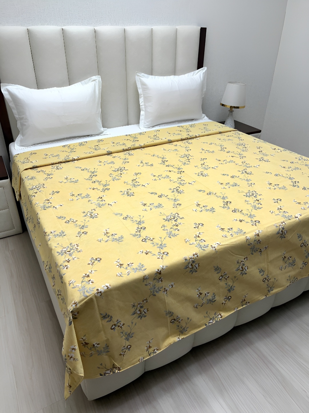 

Pure Decor Yellow & Grey Printed 260 TC Pure Cotton King Size Duvet Cover