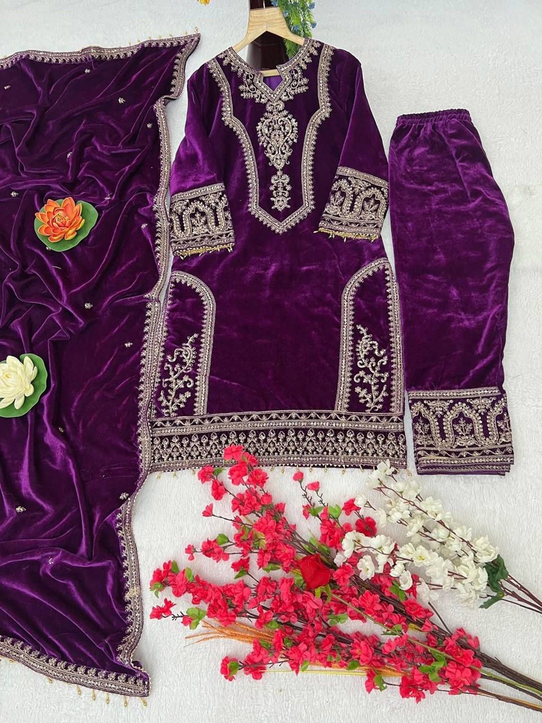 

ZIBLON Floral Embroidered Sequinned Work Velvet Pakistani Kurta With Trouser & Dupatta, Purple