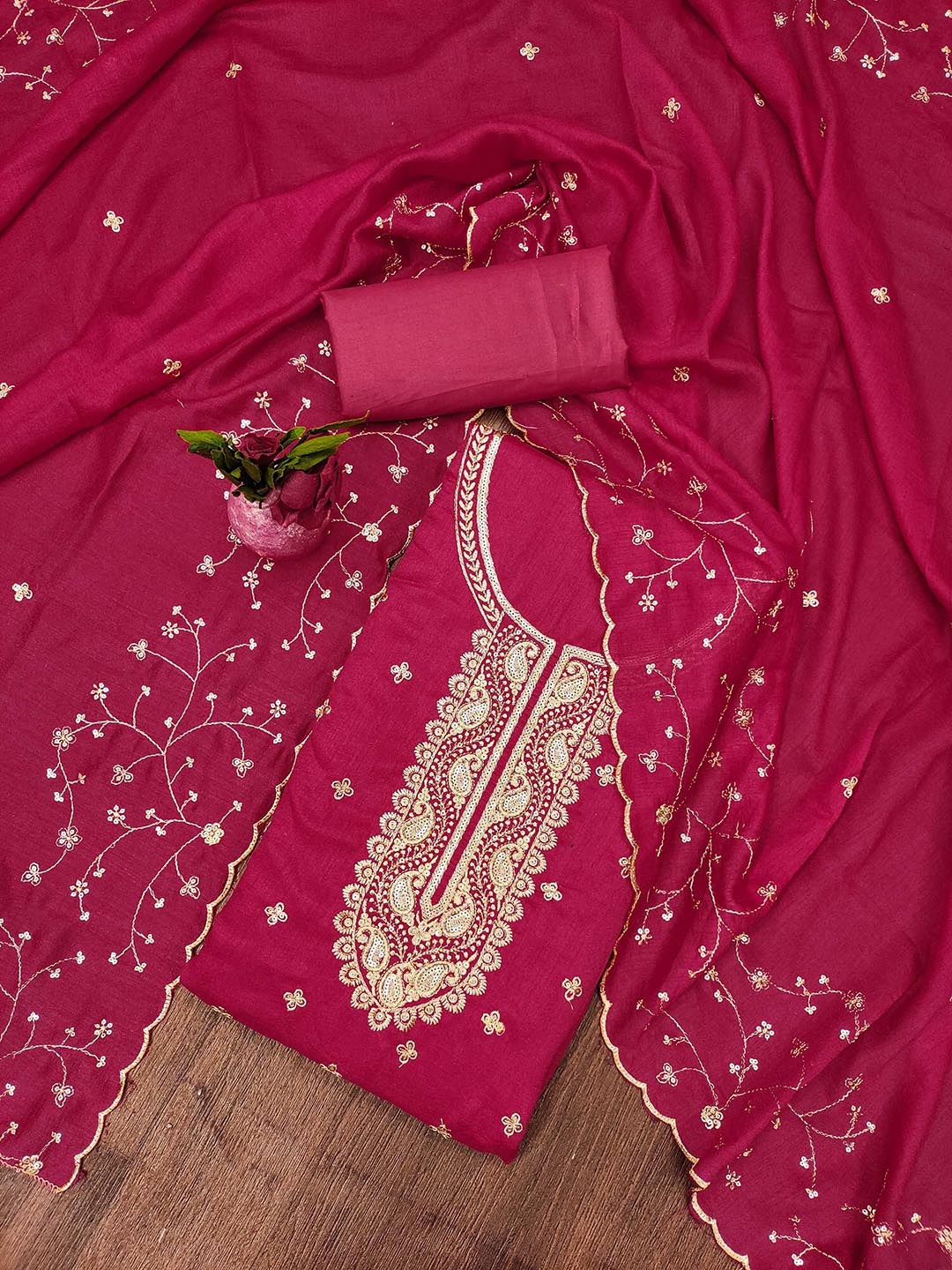 

SAINOOR Floral Embroidered Sequinned Unstitched Dress Material, Pink
