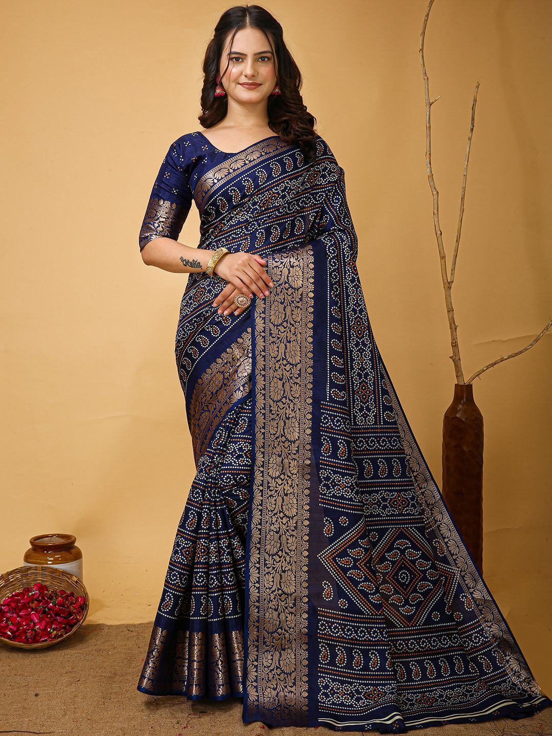 

DIVASTRI Bandhani Zari Bandhani Saree, Blue