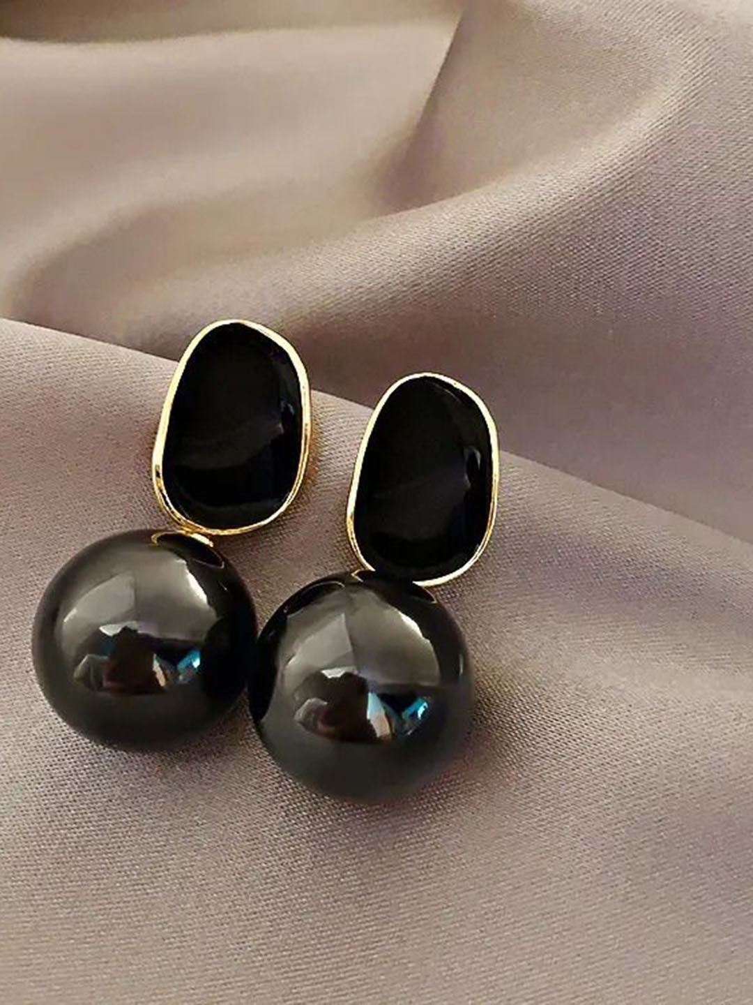 

Celestique Contemporary Shaped Drop Earrings, Black
