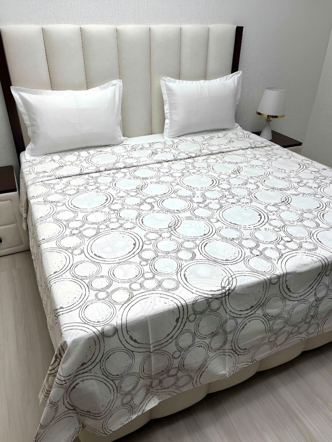 

Pure Decor Beige & Grey Floral Printed Pure Cotton King Size Duvet Cover