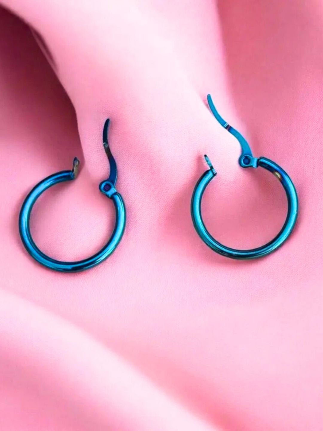 

The Roadster Lifestyle Co Contemporary Stainless Steel Hoop Earrings, Blue