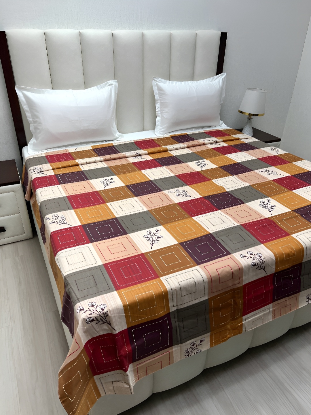 

Pure Decor Brown & Beige Floral Printed Pure Cotton 260 TC King Size Duvet Cover