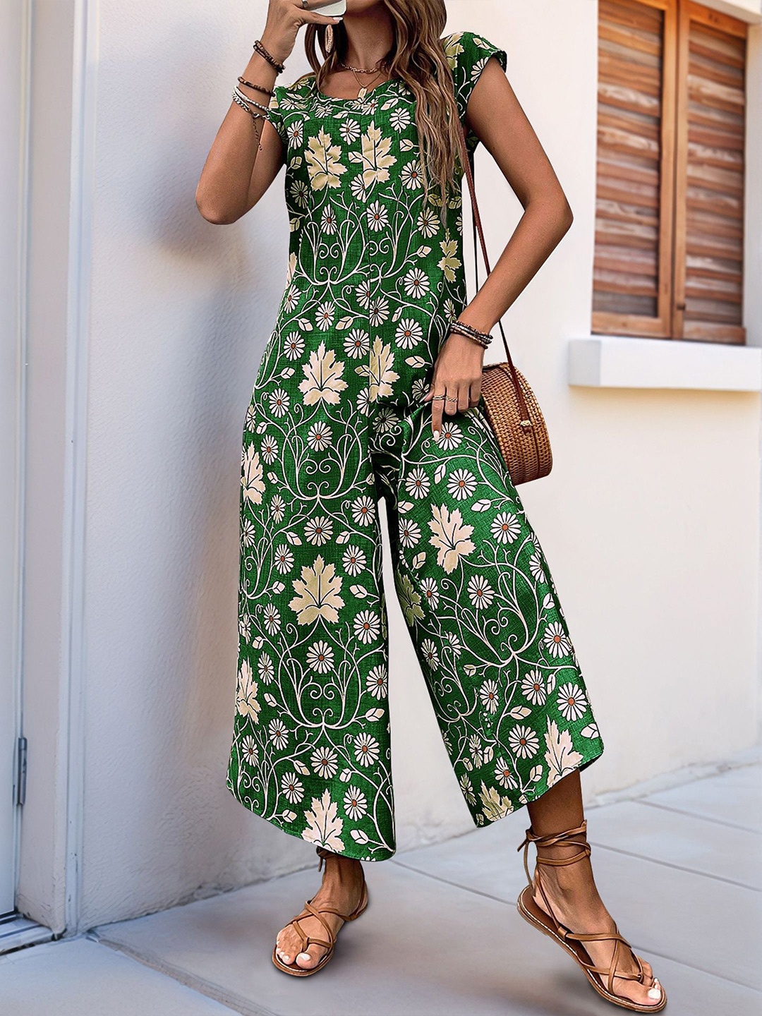 

StyleCast x Revolte Printed Culotte Jumpsuit, Green