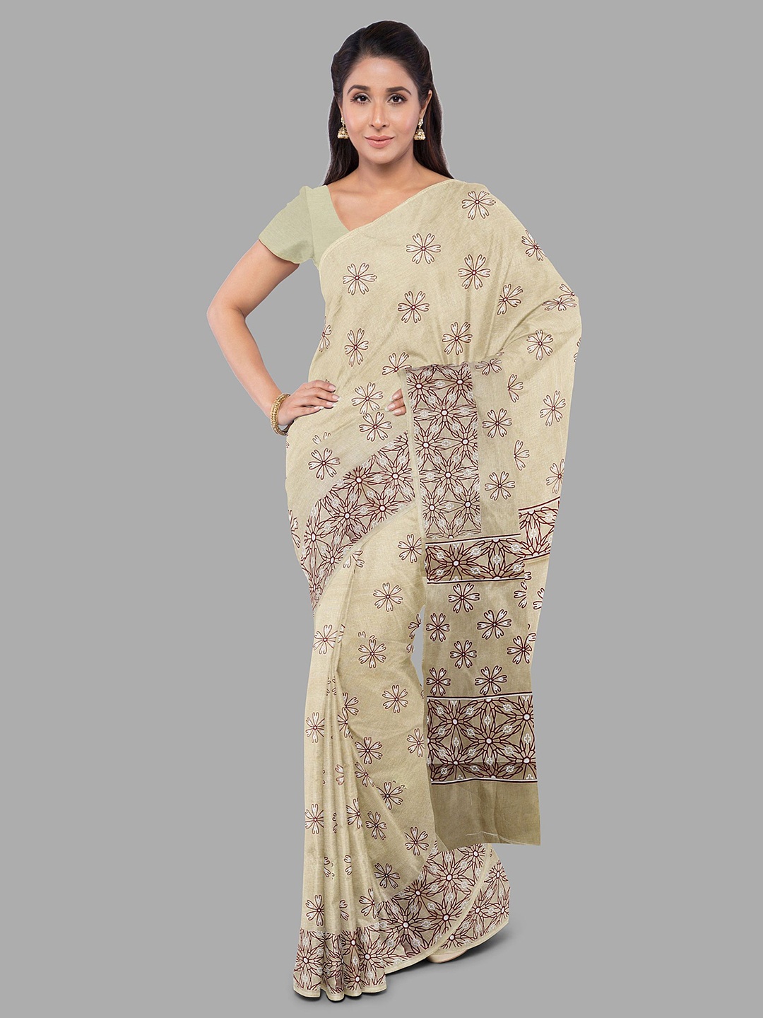 

The Chennai Silks Floral Sambalpuri Saree, Beige