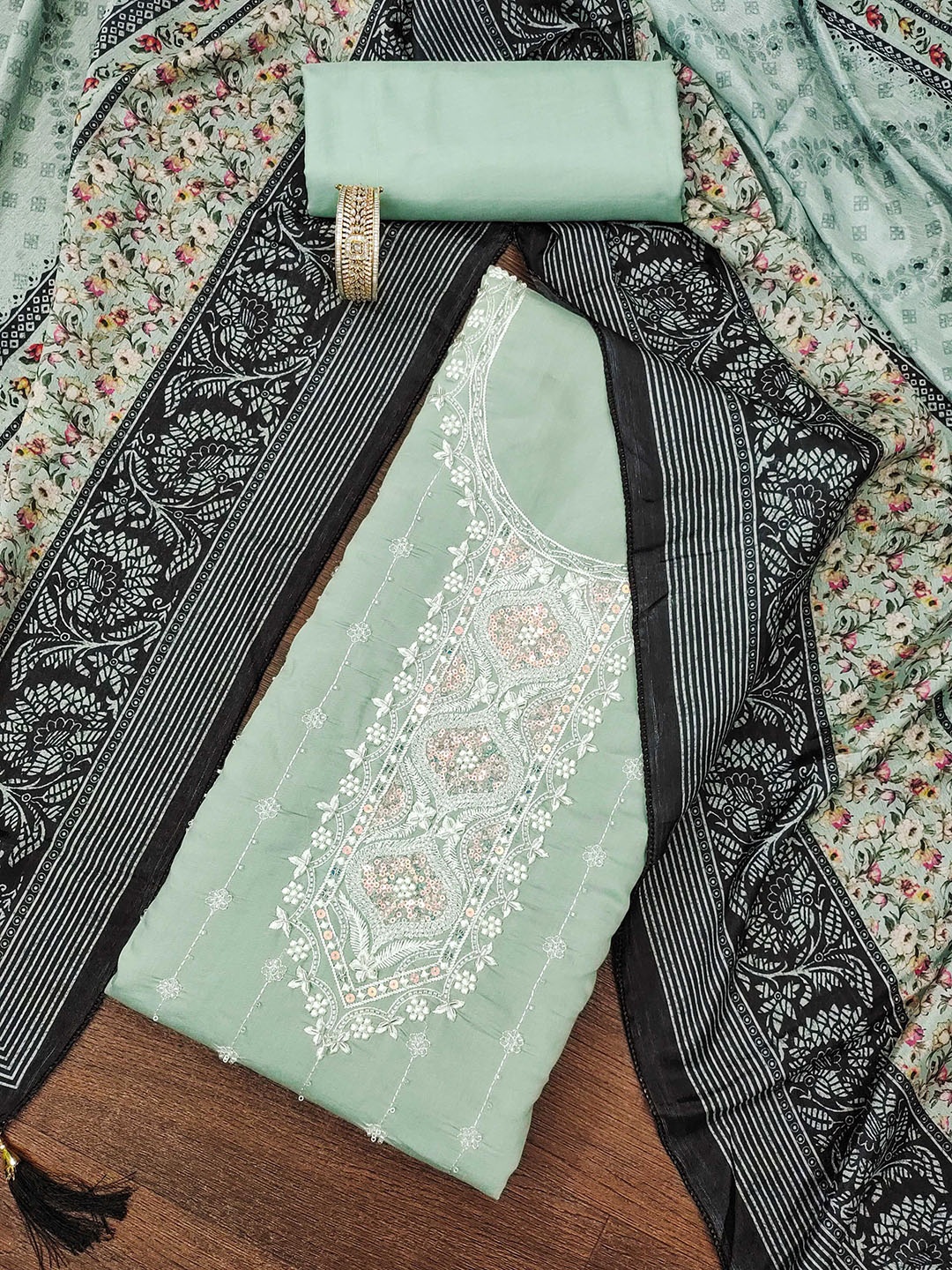 

SAINOOR Embroidered Pure Silk Semi-Stitched Dress Material, Sea green