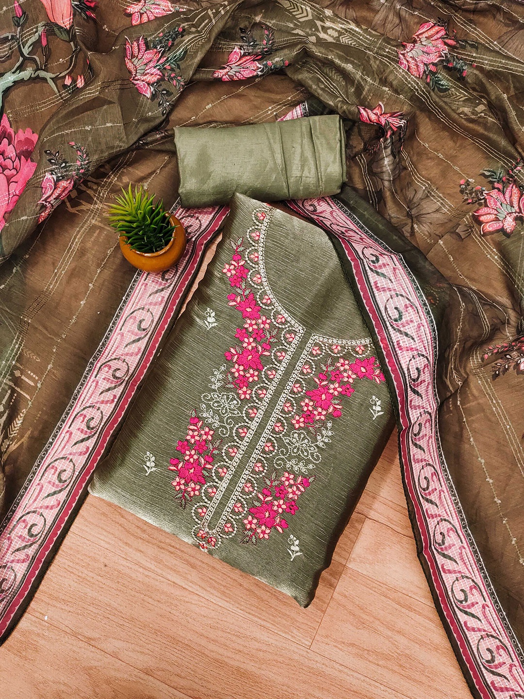 

SAINOOR Embroidered Unstitched Dress Material, Olive