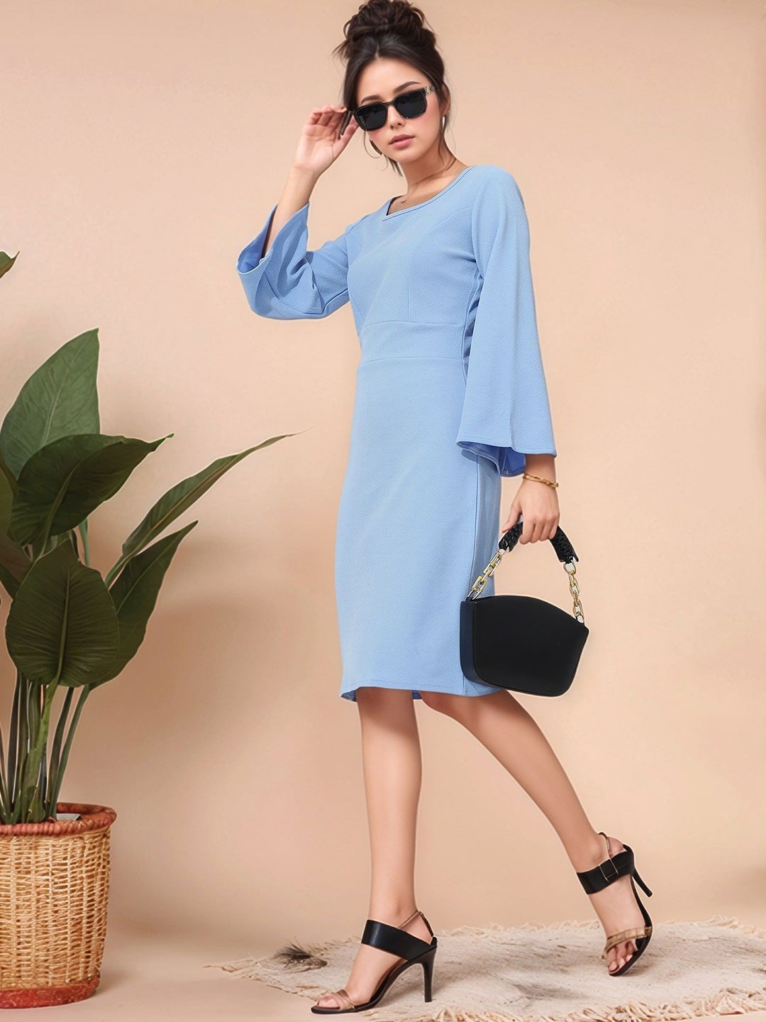 

Mast & Harbour Bell Sleeve Bodycon Dress, Blue