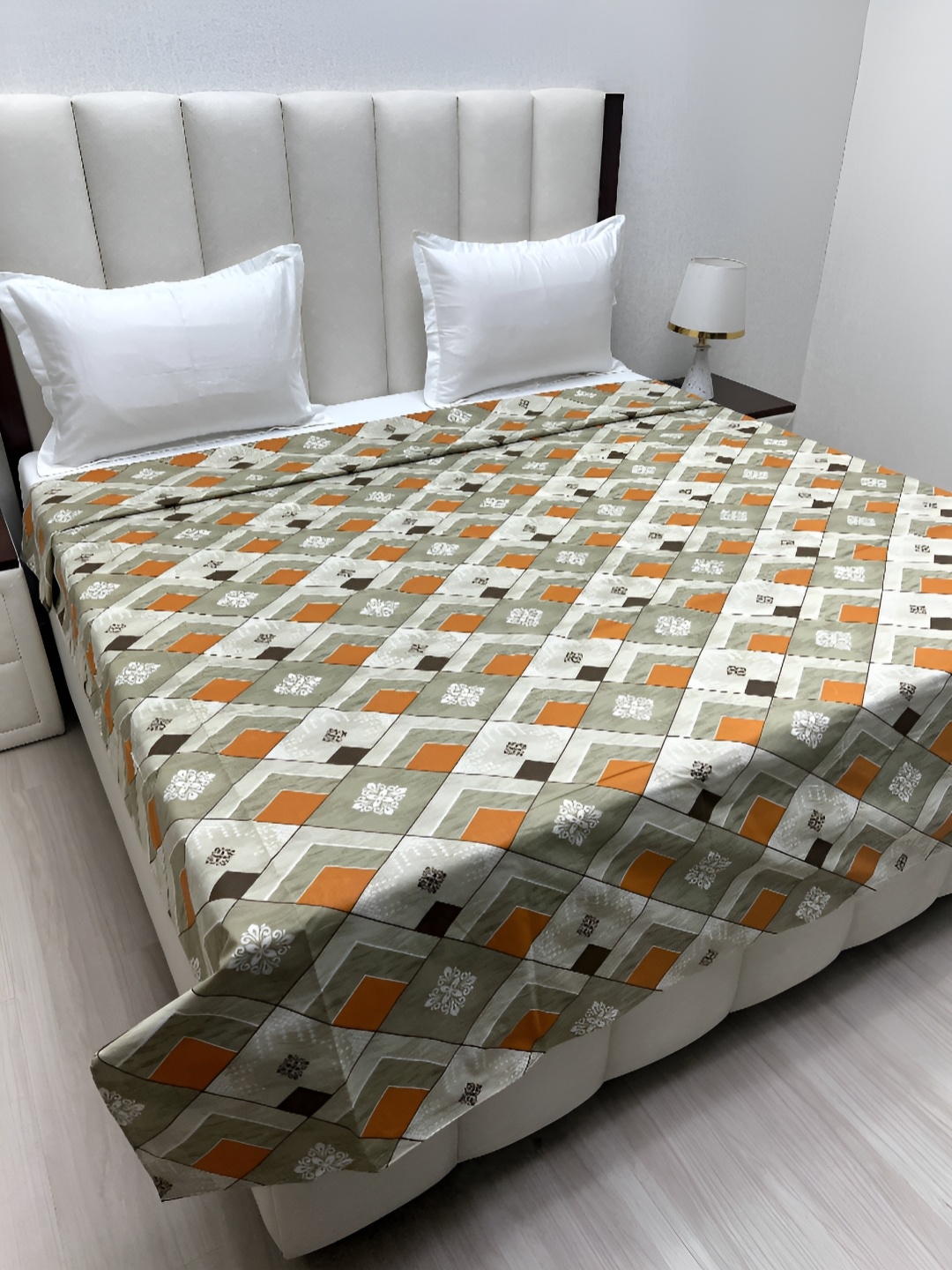 

Pure Decor Grey & Brown Printed Pure Cotton 260 TC King Size Duvet Cover