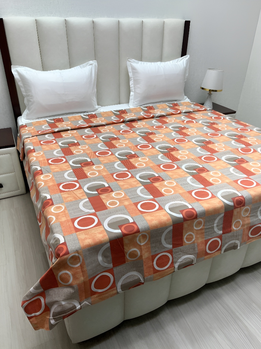 

Pure Decor Brown & White Printed 330 TC Double King Duvet Cover