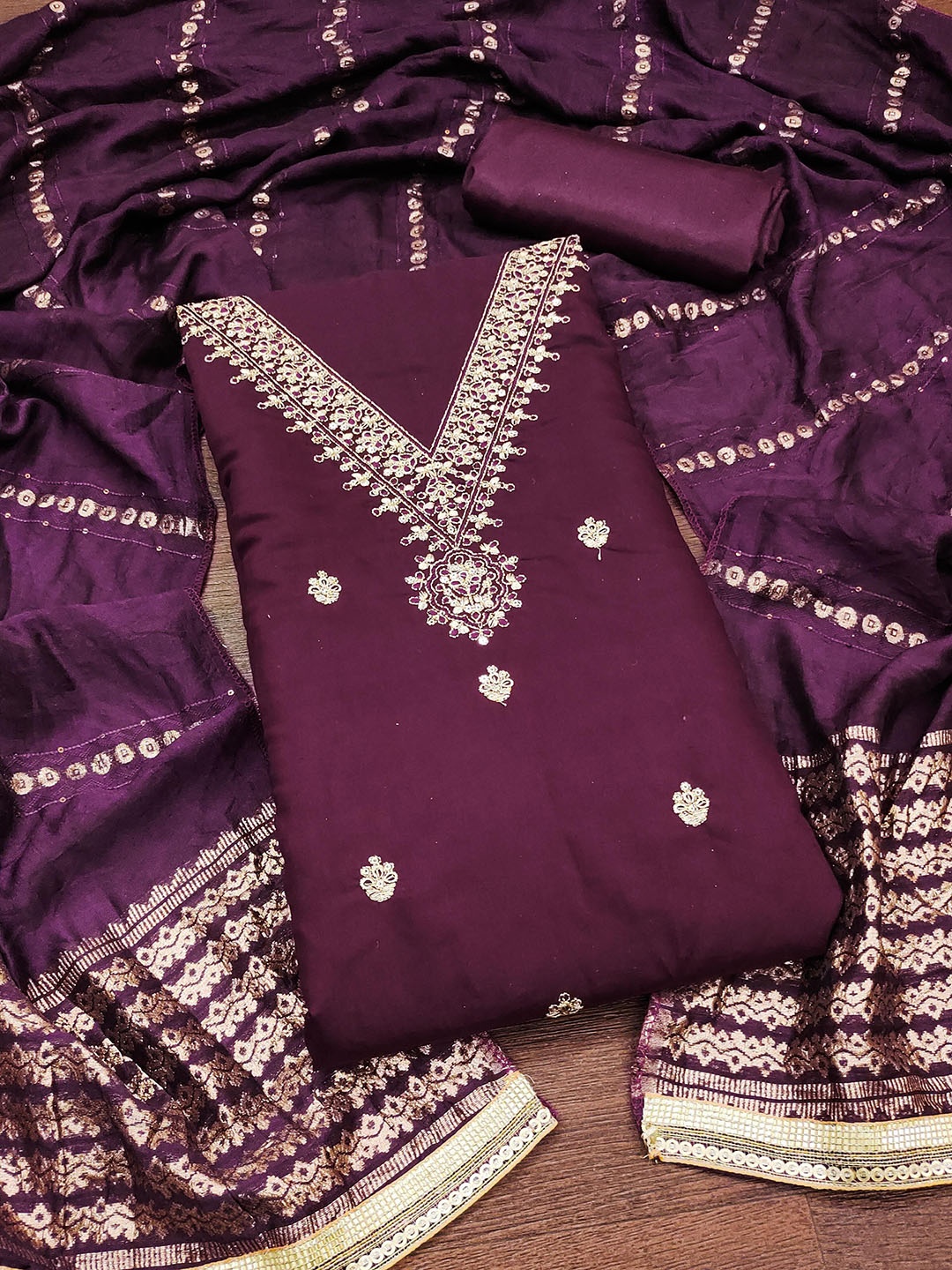 

SAINOOR Embroidered Unstitched Dress Material, Purple